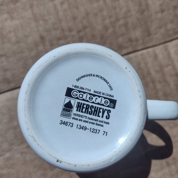 Hershey S'mores coffee mug - Picture 2 of 3